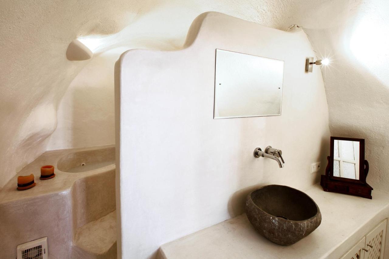 Menias Cave House Appartement Oía Kamer foto