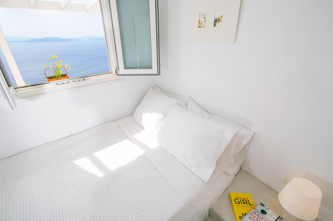 Menias Cave House Appartement Oía Buitenkant foto