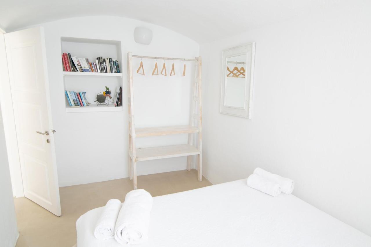 Menias Cave House Appartement Oía Buitenkant foto